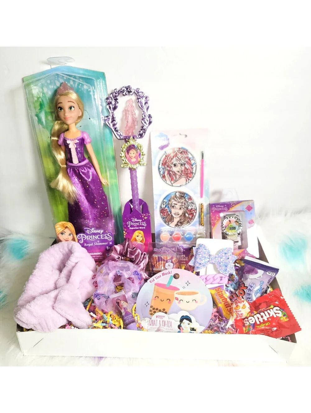 Disney Princess Girls Gift Box with Rapunzel Doll gift box